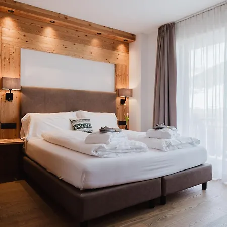 Hotel Li Anta Rossa Livigno Exterior photo